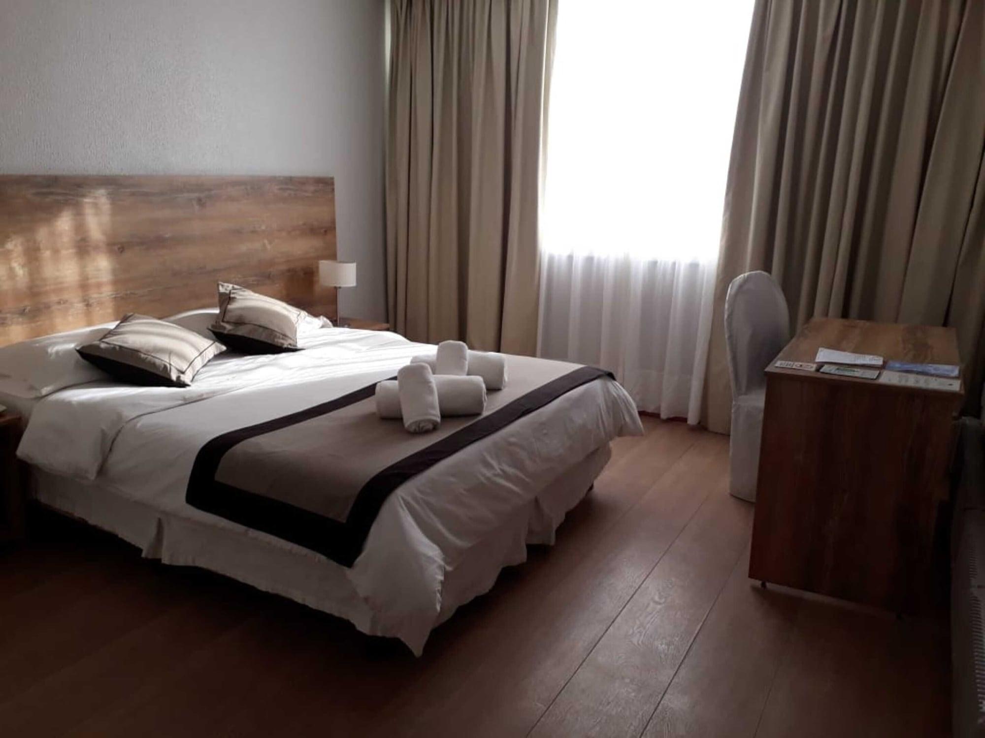 Hotel Tehuelche Esquel Eksteriør bilde