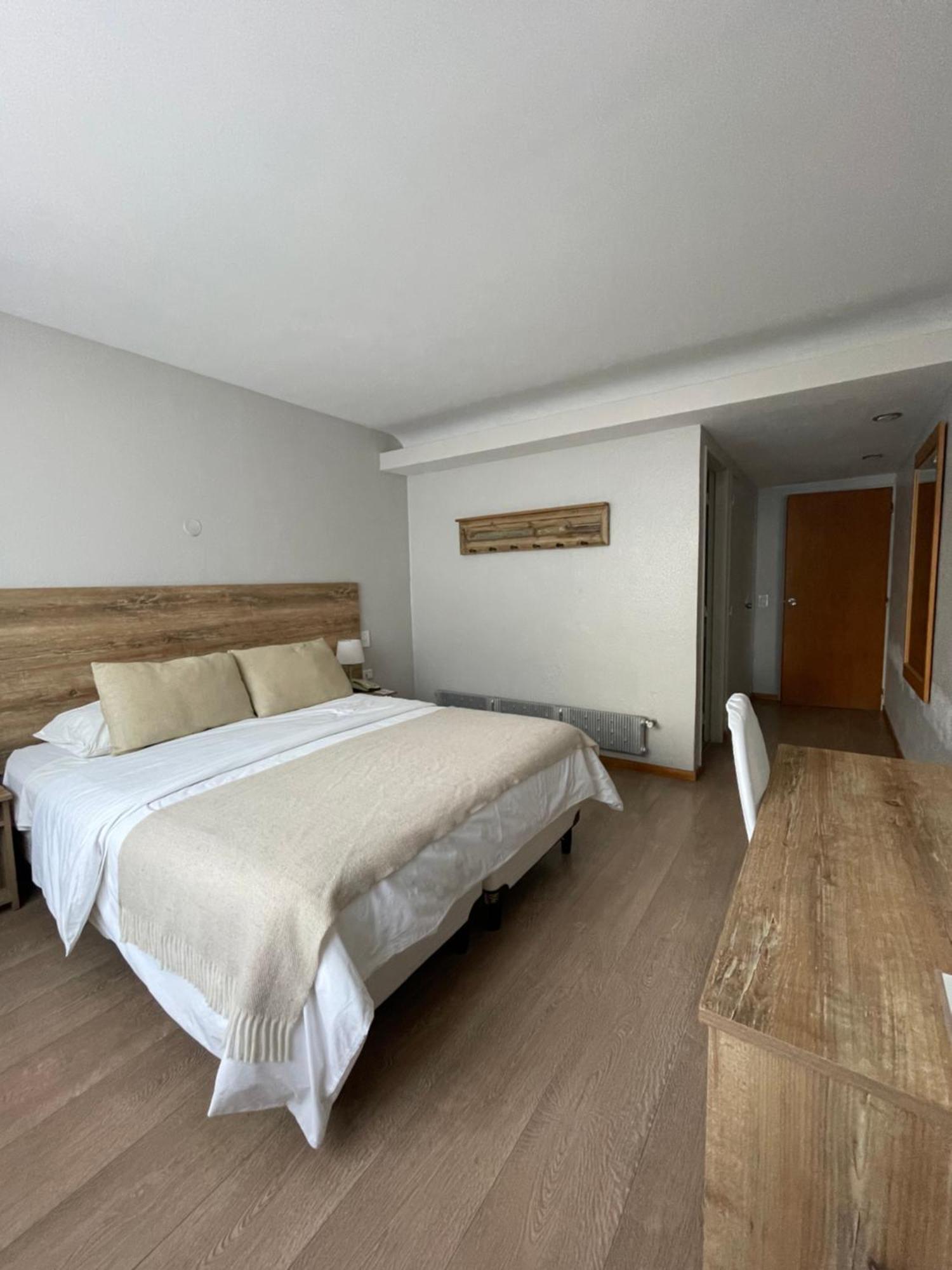 Hotel Tehuelche Esquel Eksteriør bilde